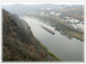 pohled z III.masivu na Vltavu